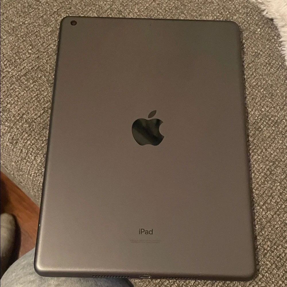 Apple iPad 9th generation (specs in desc)